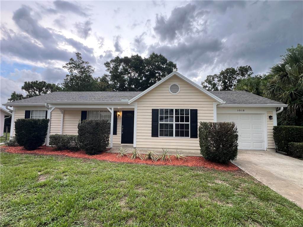 1018 Landsdowne Drive - Photo 1