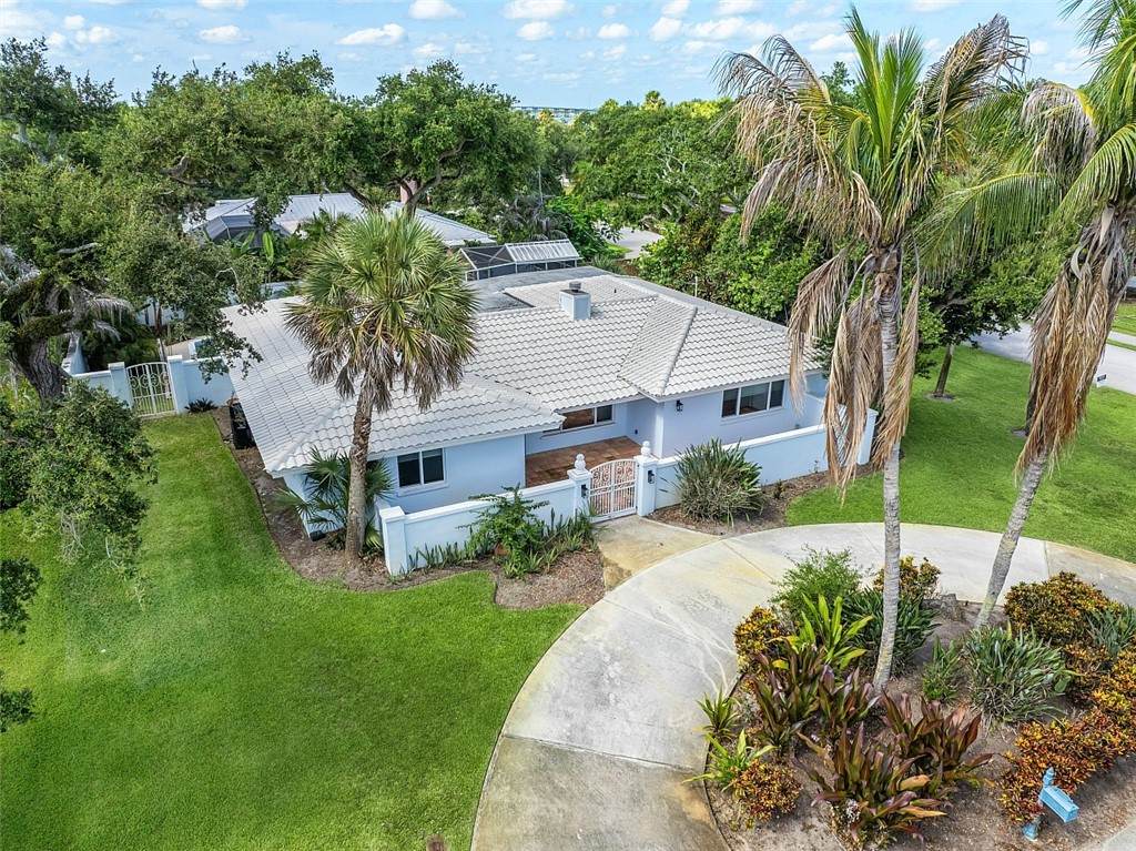 500 Gardenia Lane - Photo 1