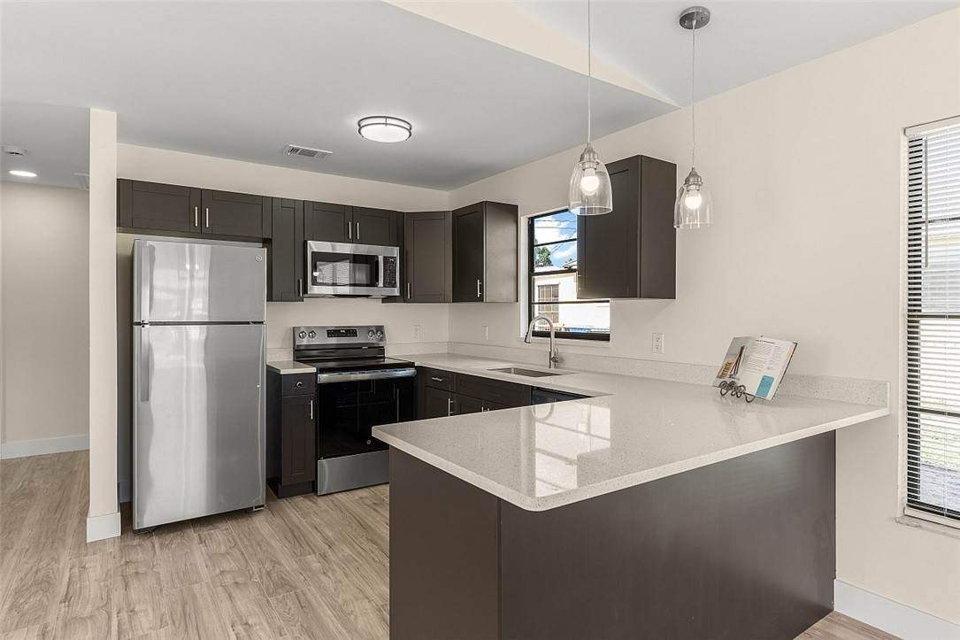 431 14th Street - Photo 1