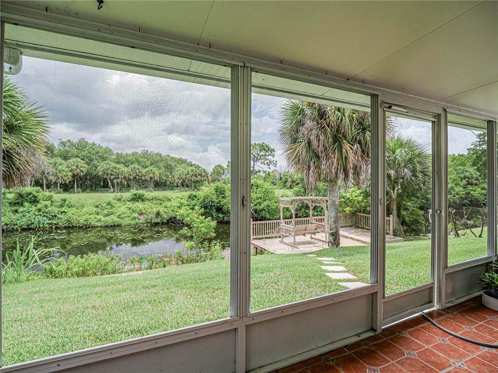 https://bt-photos.global.ssl.fastly.net/indianriver/orig_boomver_1_298918-2.jpg