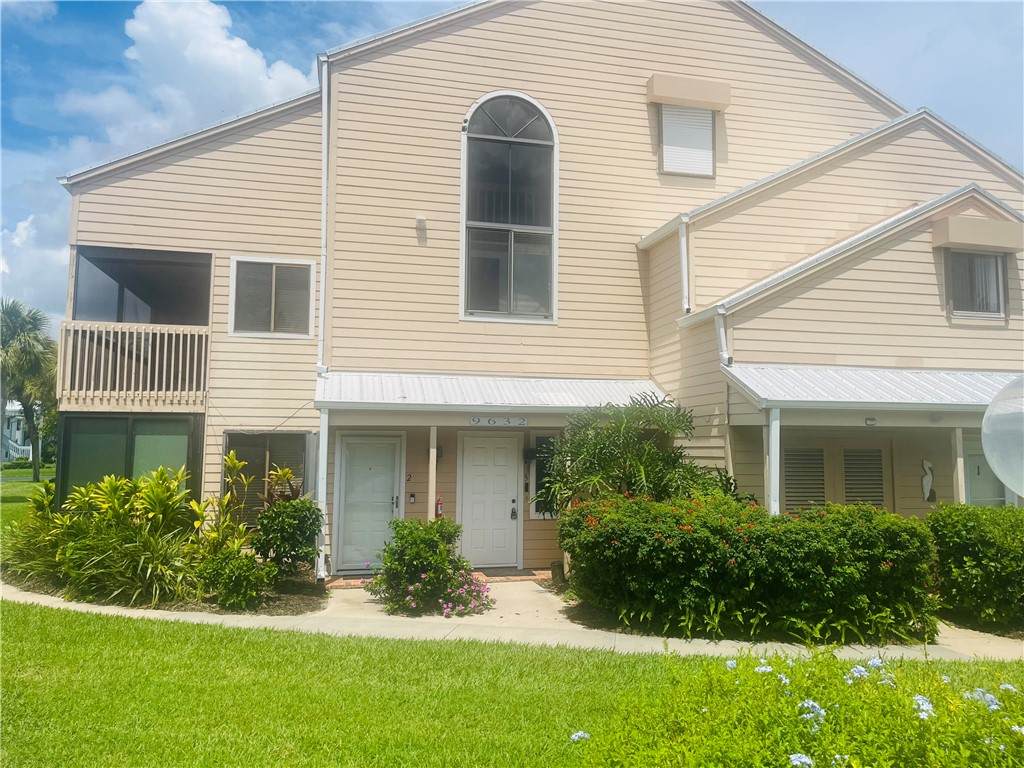 9632 Riverside Drive - Photo 1