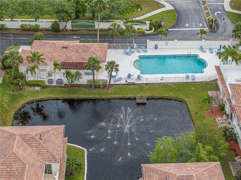 https://bt-photos.global.ssl.fastly.net/indianriver/orig_boomver_1_299809-2.jpg