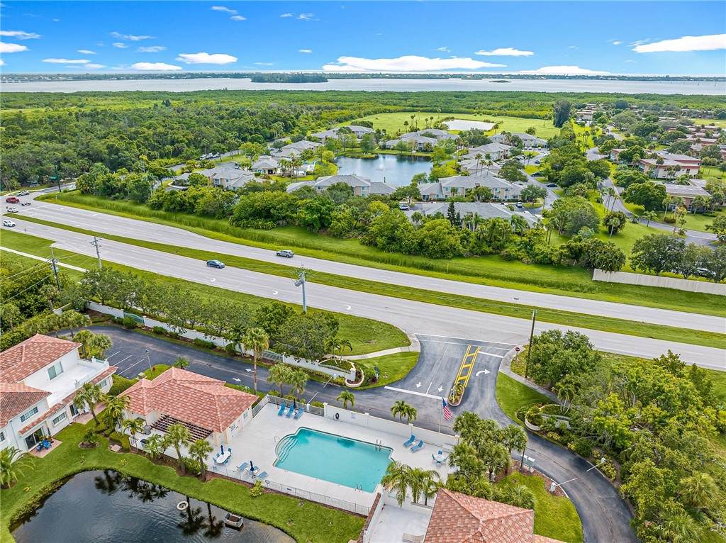 https://bt-photos.global.ssl.fastly.net/indianriver/orig_boomver_1_299809-2.jpg