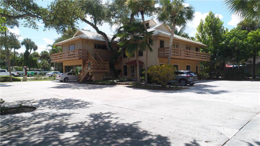 664-662 Azalea Lane - Photo 1
