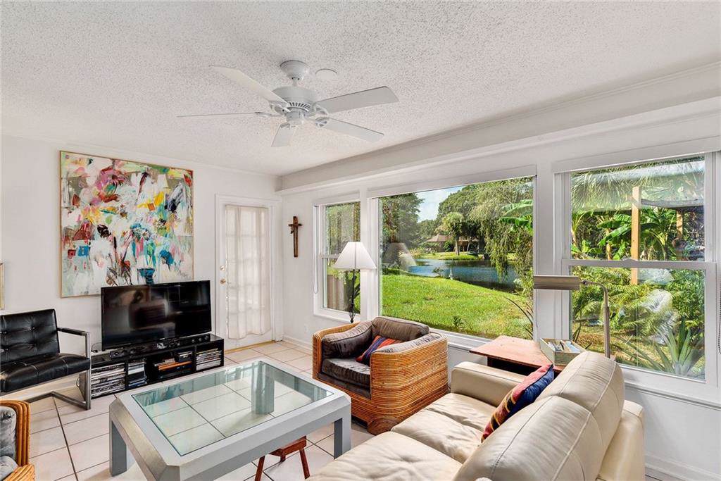 951 45th Avenue - Photo 1