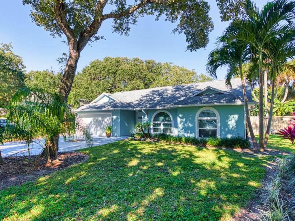905 Jasmine Lane - Photo 1