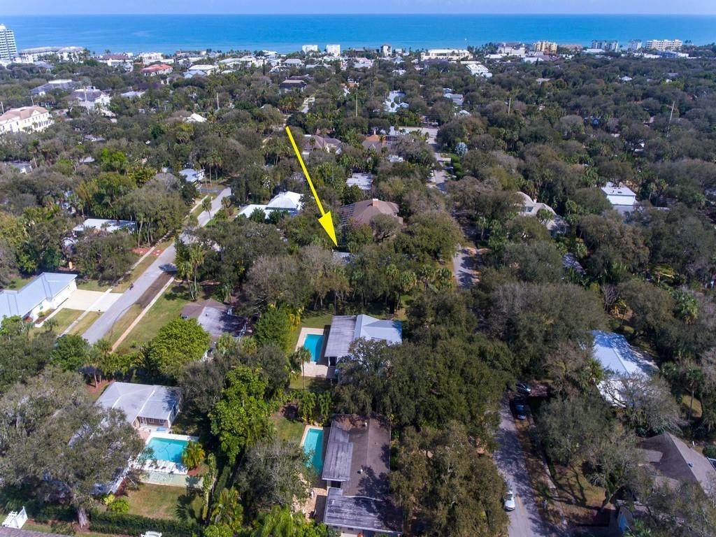 615 Camelia Lane - Photo 1