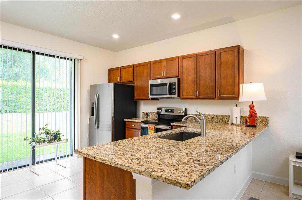 10061 Villa Circle - Photo 1