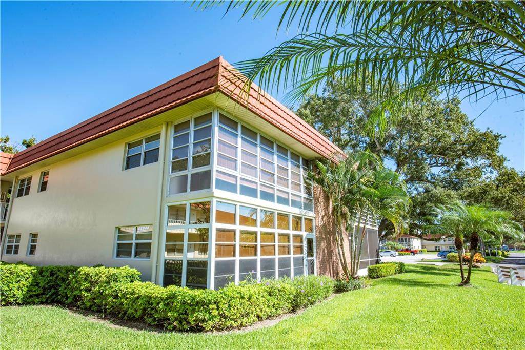 21 Pine Arbor Lane - Photo 1