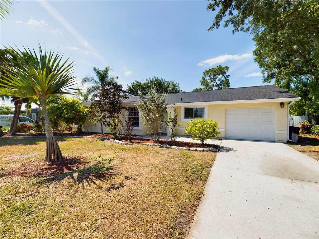 166 Kildare Drive - Photo 1