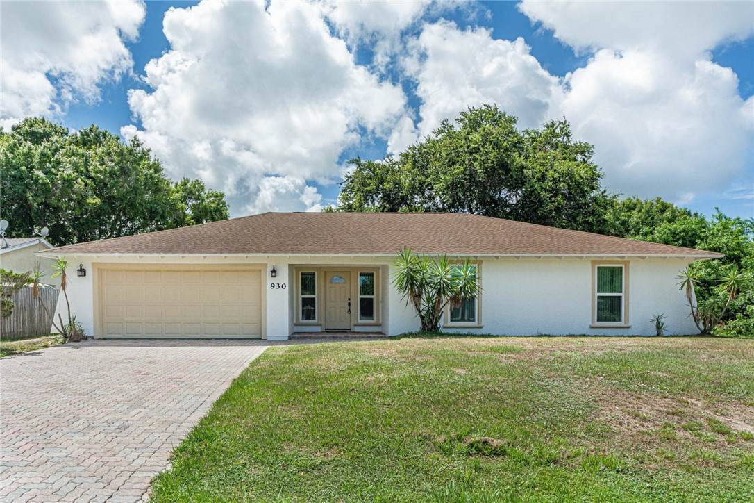 930 Clearmont Street - Photo 1