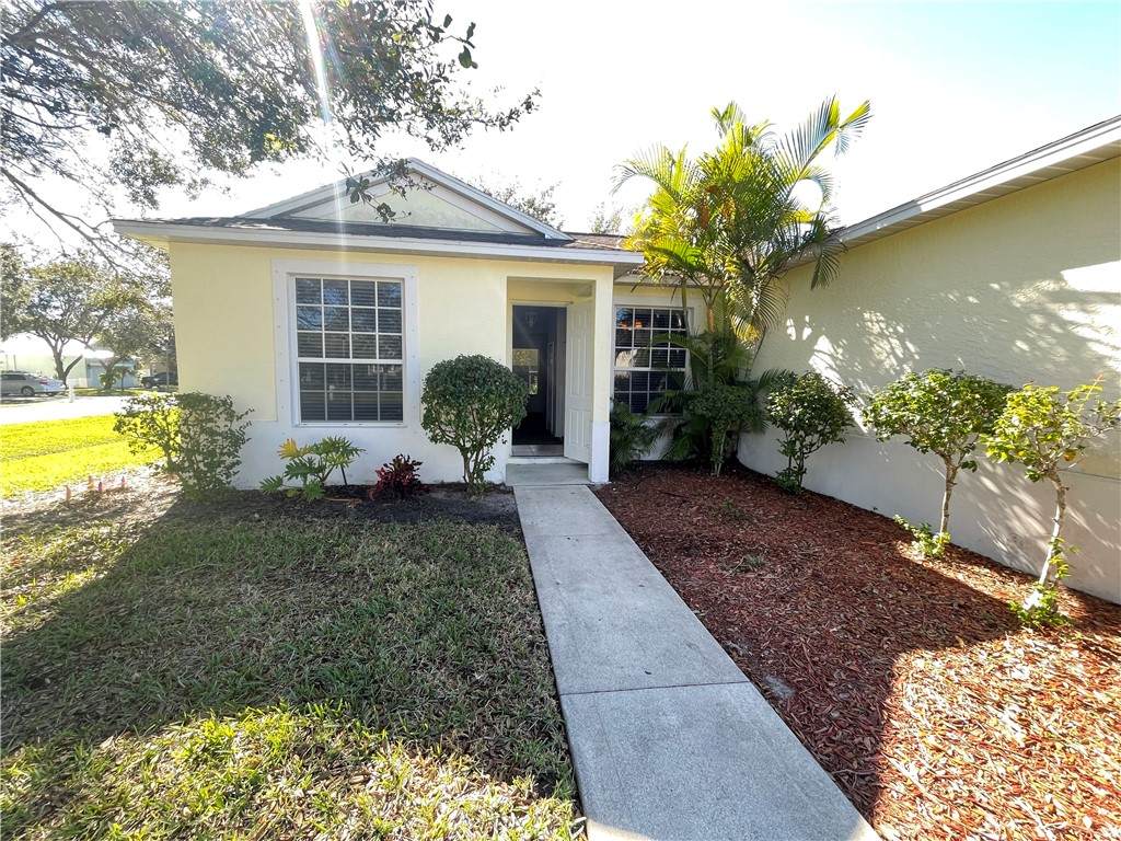 865 10th Drive - Photo 1