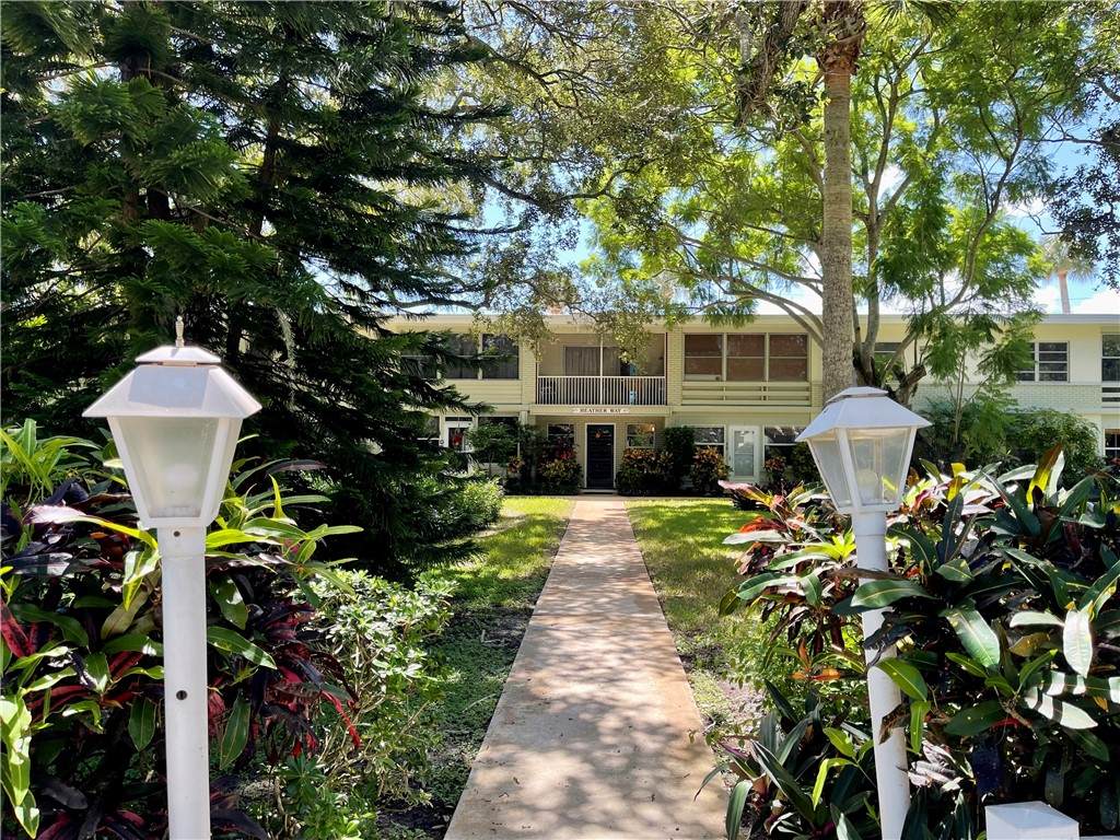 677 Royal Palm Boulevard - Photo 1