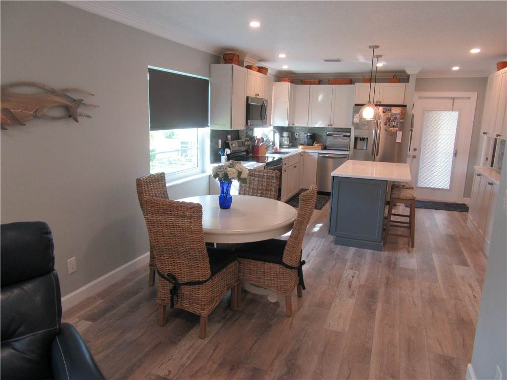 105 Spring Lake Court - Photo 1