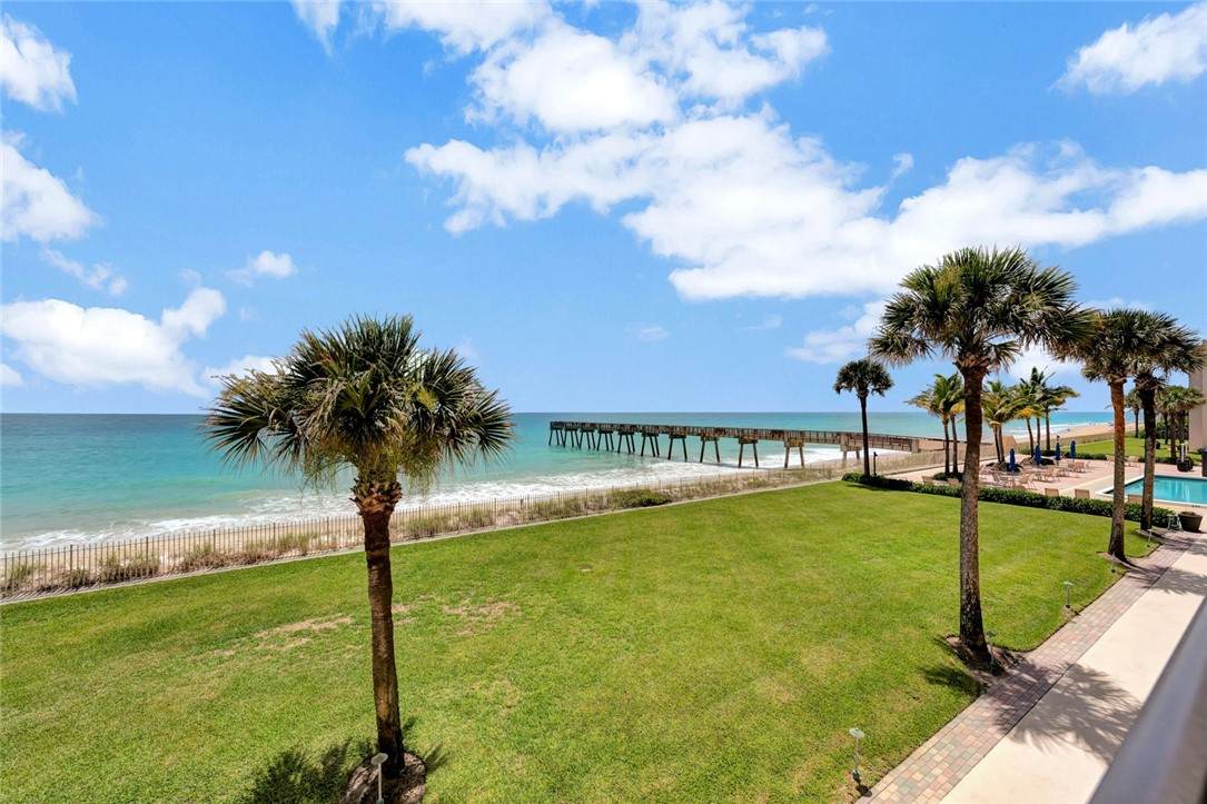 https://bt-photos.global.ssl.fastly.net/indianriver/orig_boomver_1_285372-2.jpg