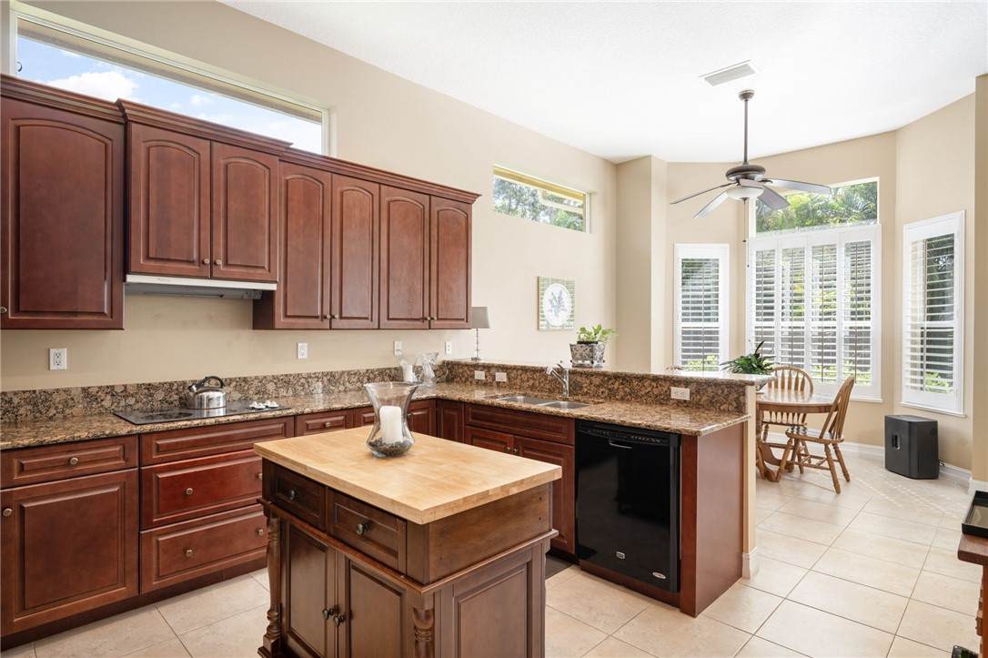 https://bt-photos.global.ssl.fastly.net/indianriver/orig_boomver_2_292044-2.jpg