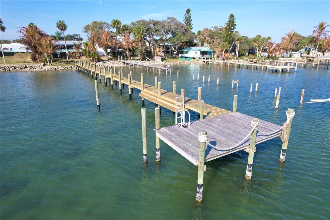 https://bt-photos.global.ssl.fastly.net/indianriver/orig_boomver_2_293186-2.jpg