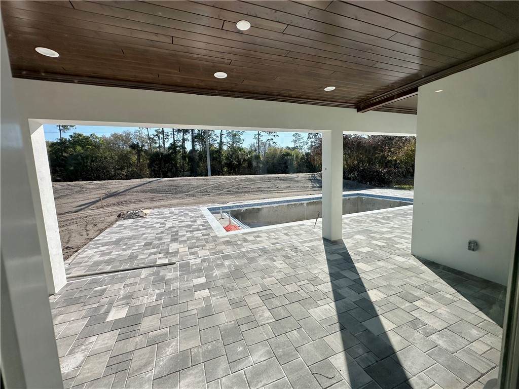 https://bt-photos.global.ssl.fastly.net/indianriver/orig_boomver_1_294960-2.jpg