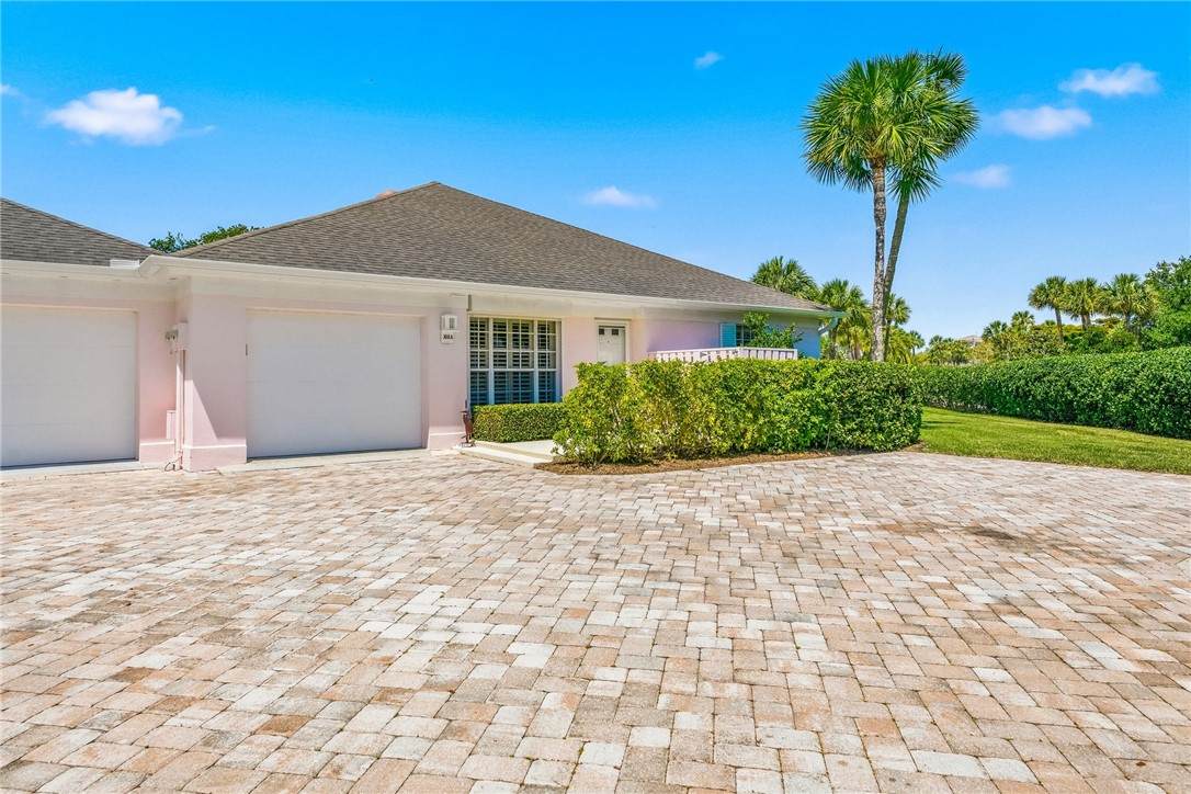 https://bt-photos.global.ssl.fastly.net/indianriver/orig_boomver_2_297070-2.jpg