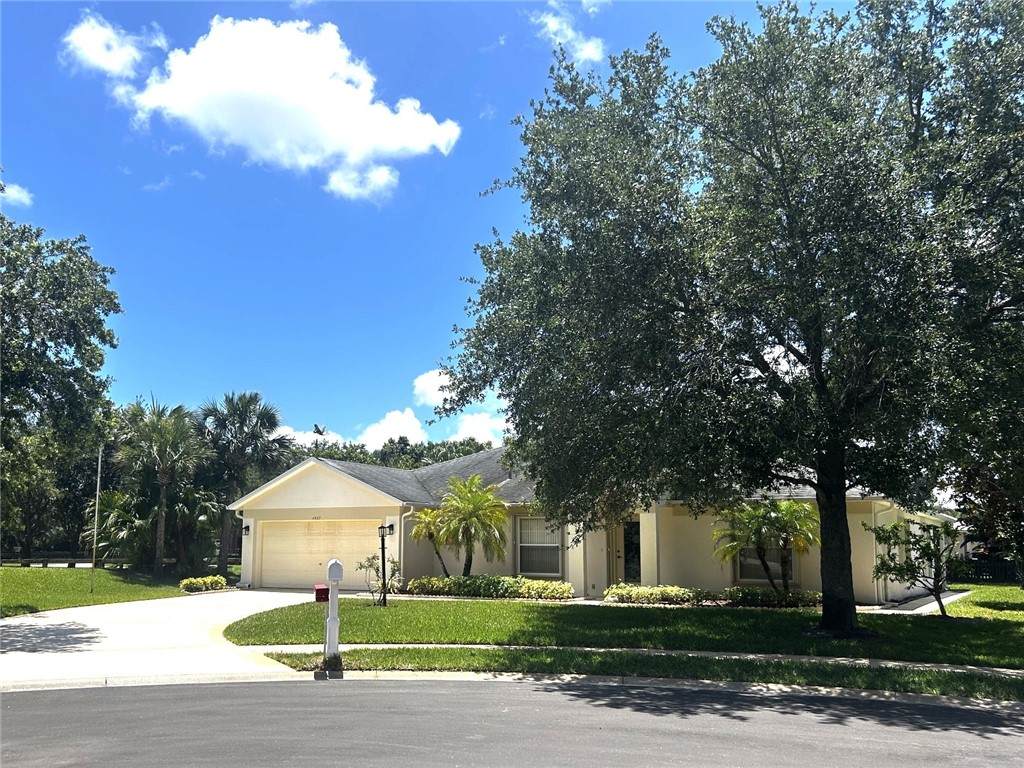 https://bt-photos.global.ssl.fastly.net/indianriver/orig_boomver_2_297519-2.jpg
