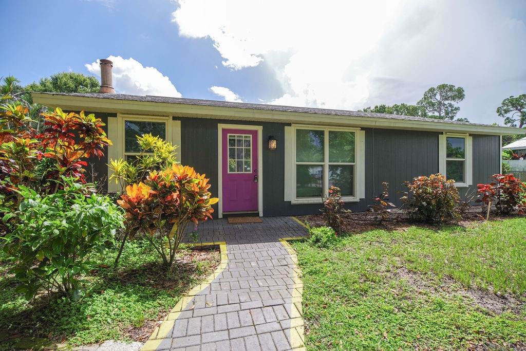 2046 54th Avenue - Photo 1