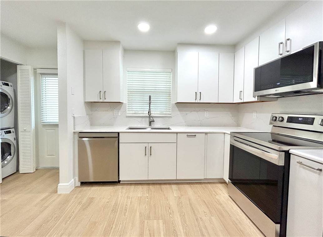 900 Jasmine Lane - Photo 1