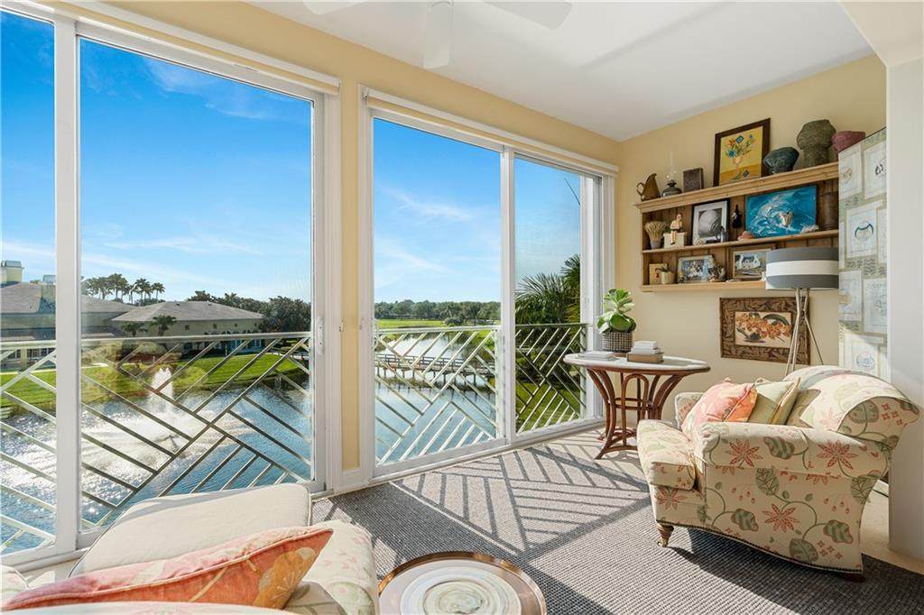 1510 Oak Harbor Boulevard - Photo 1