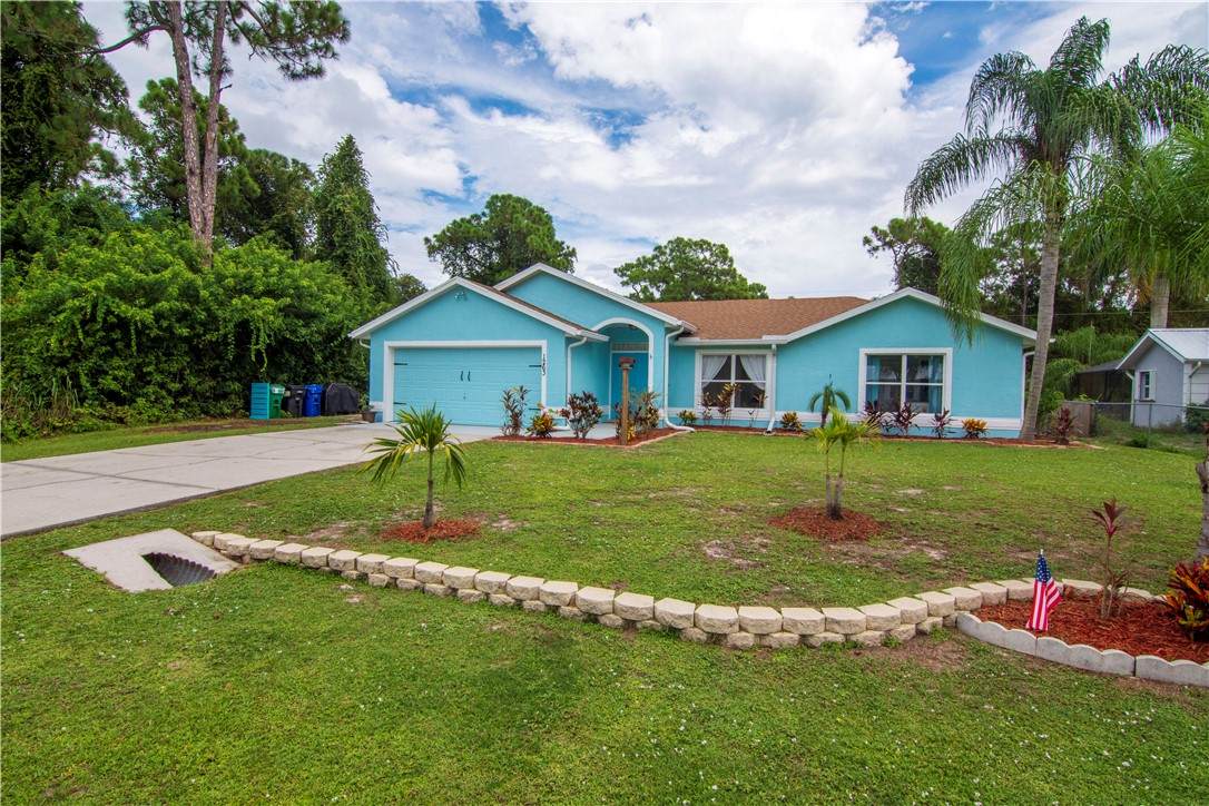 1263 Schumann Drive - Photo 1
