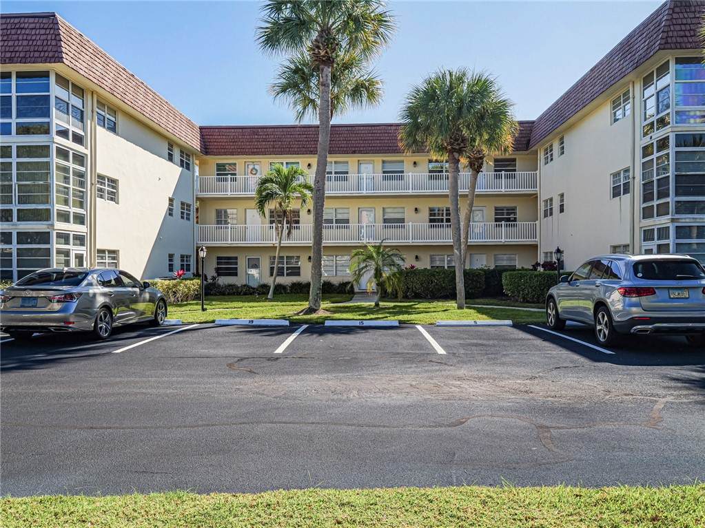https://bt-photos.global.ssl.fastly.net/indianriver/orig_boomver_1_293808-2.jpg