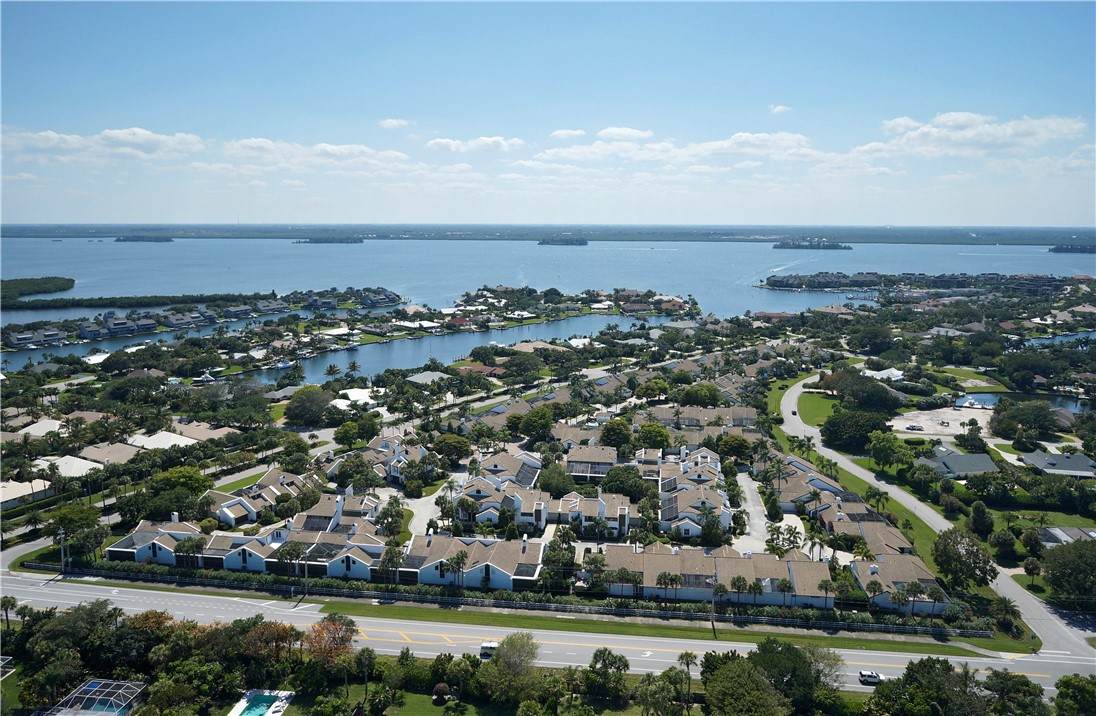 https://bt-photos.global.ssl.fastly.net/indianriver/orig_boomver_2_296747-2.jpg