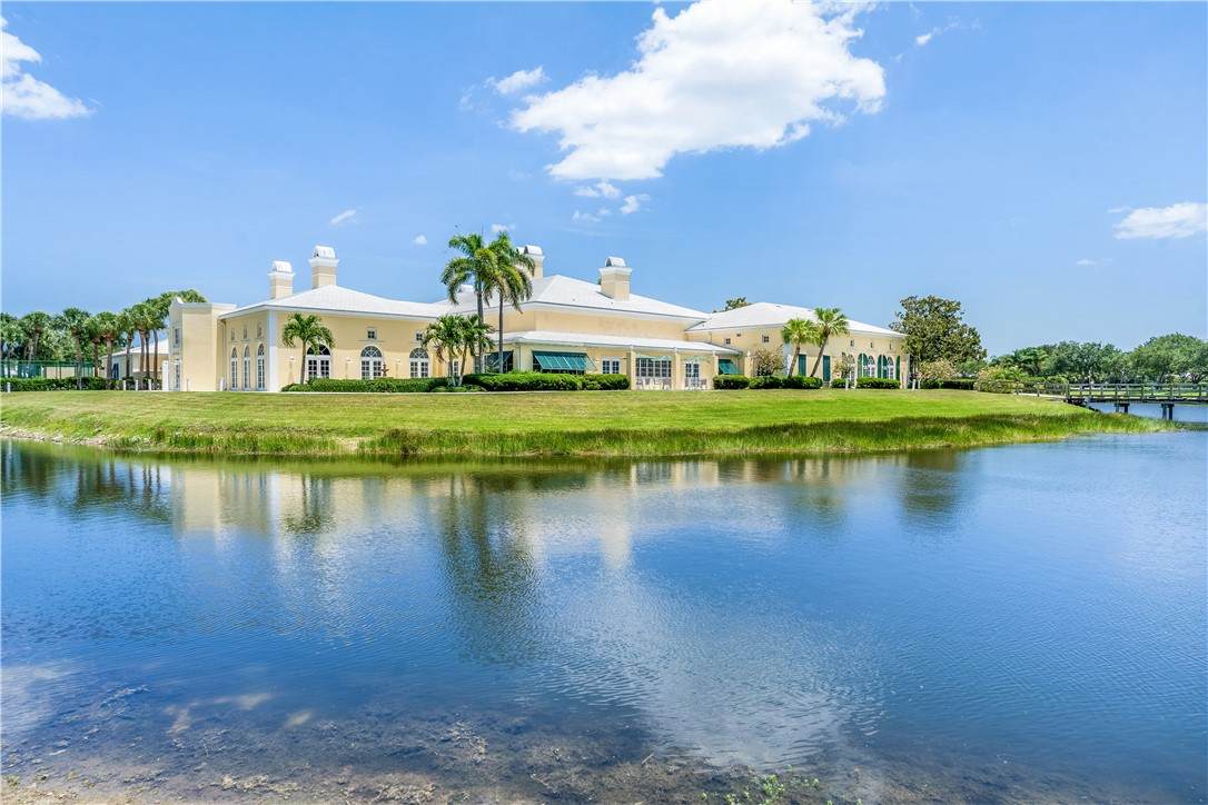 https://bt-photos.global.ssl.fastly.net/indianriver/orig_boomver_4_288159-2.jpg