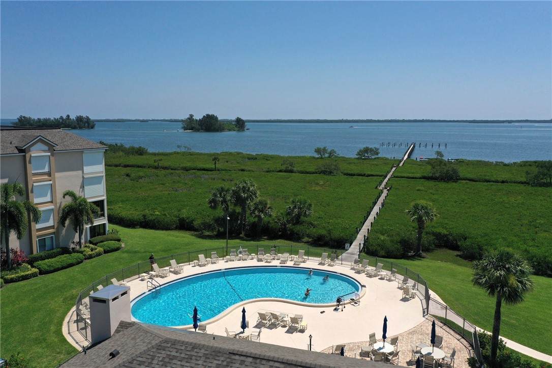https://bt-photos.global.ssl.fastly.net/indianriver/orig_boomver_4_293954-2.jpg