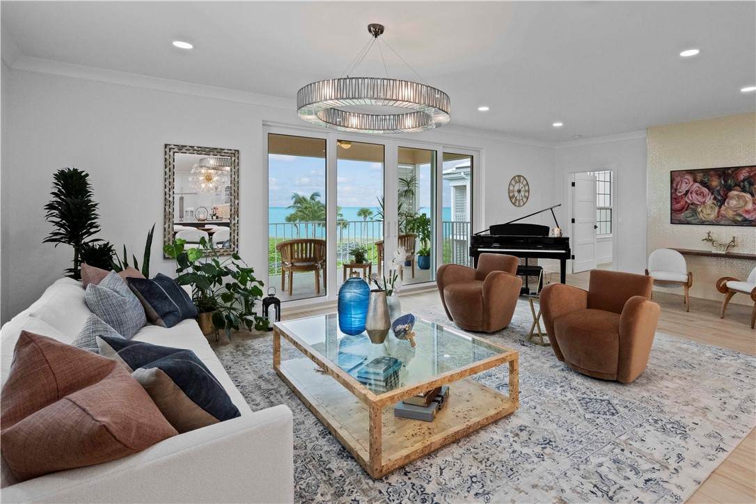 2250 Southwinds Boulevard - Photo 1