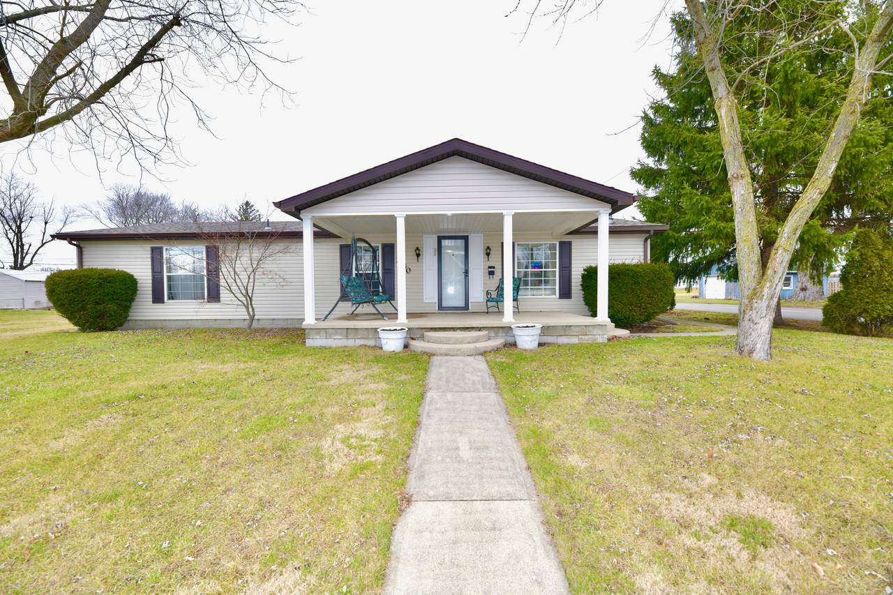 2740 B Street - Photo 1