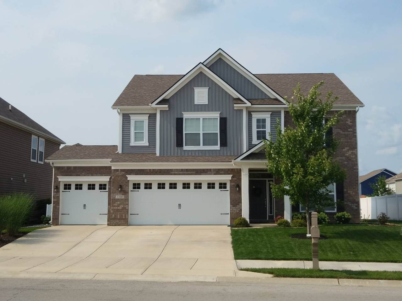 1226 Crosswater Way - Photo 1