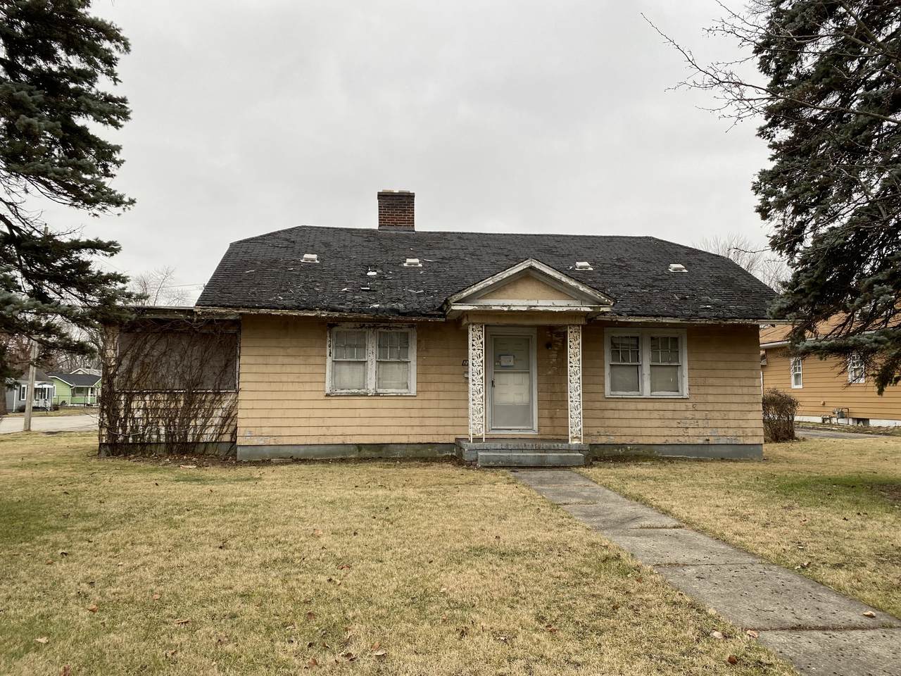 2205 Nichol Avenue - Photo 1