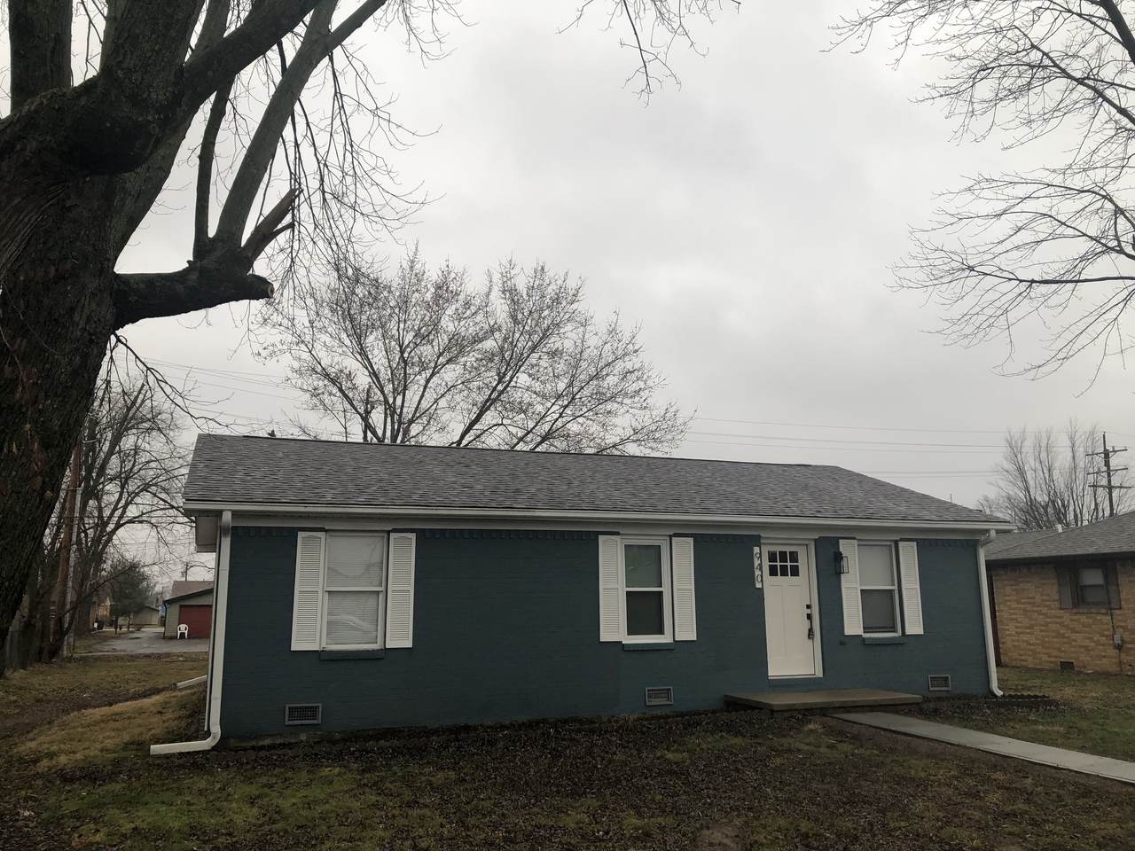 940 Marion Street - Photo 1