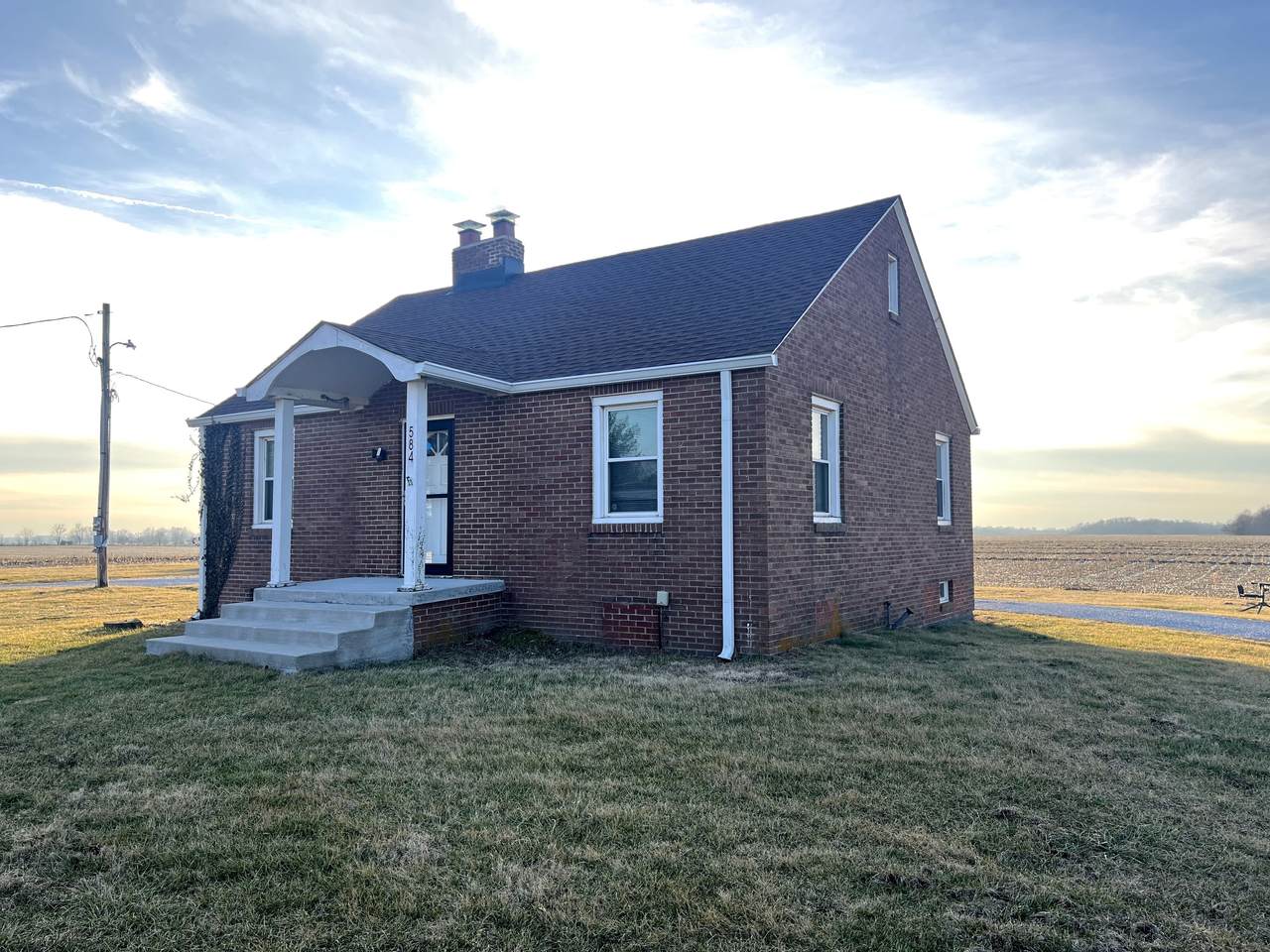 584 State Road 75 - Photo 1