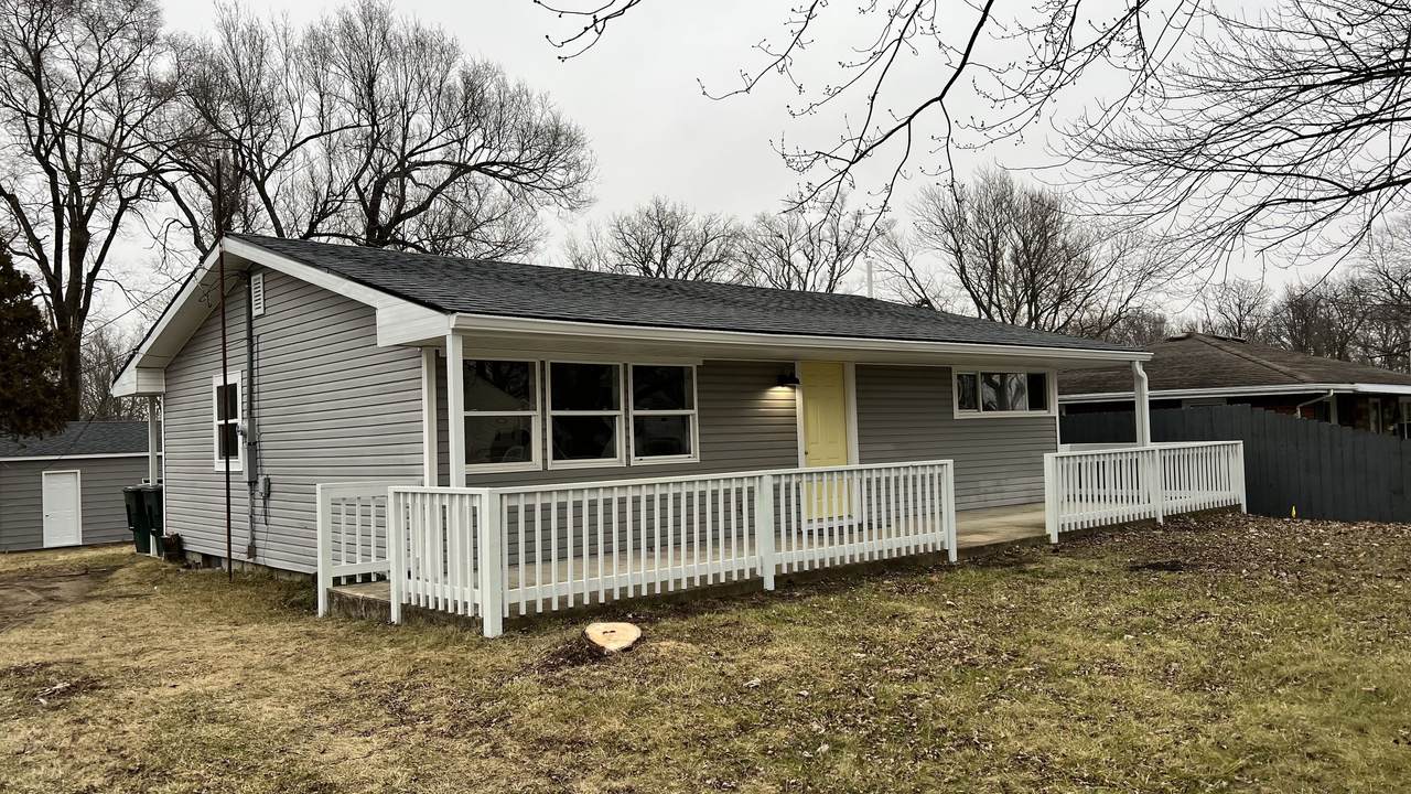 2700 Willard Street - Photo 1
