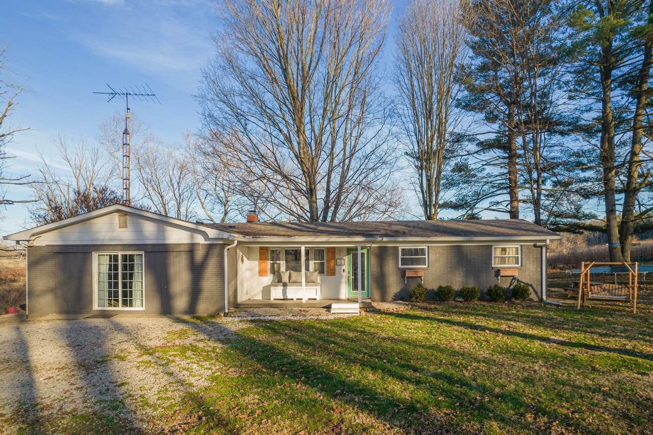 8985 State Road 135 - Photo 1