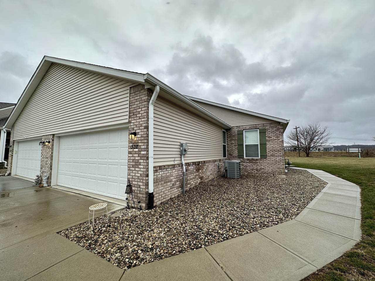 528 Nick Court - Photo 1