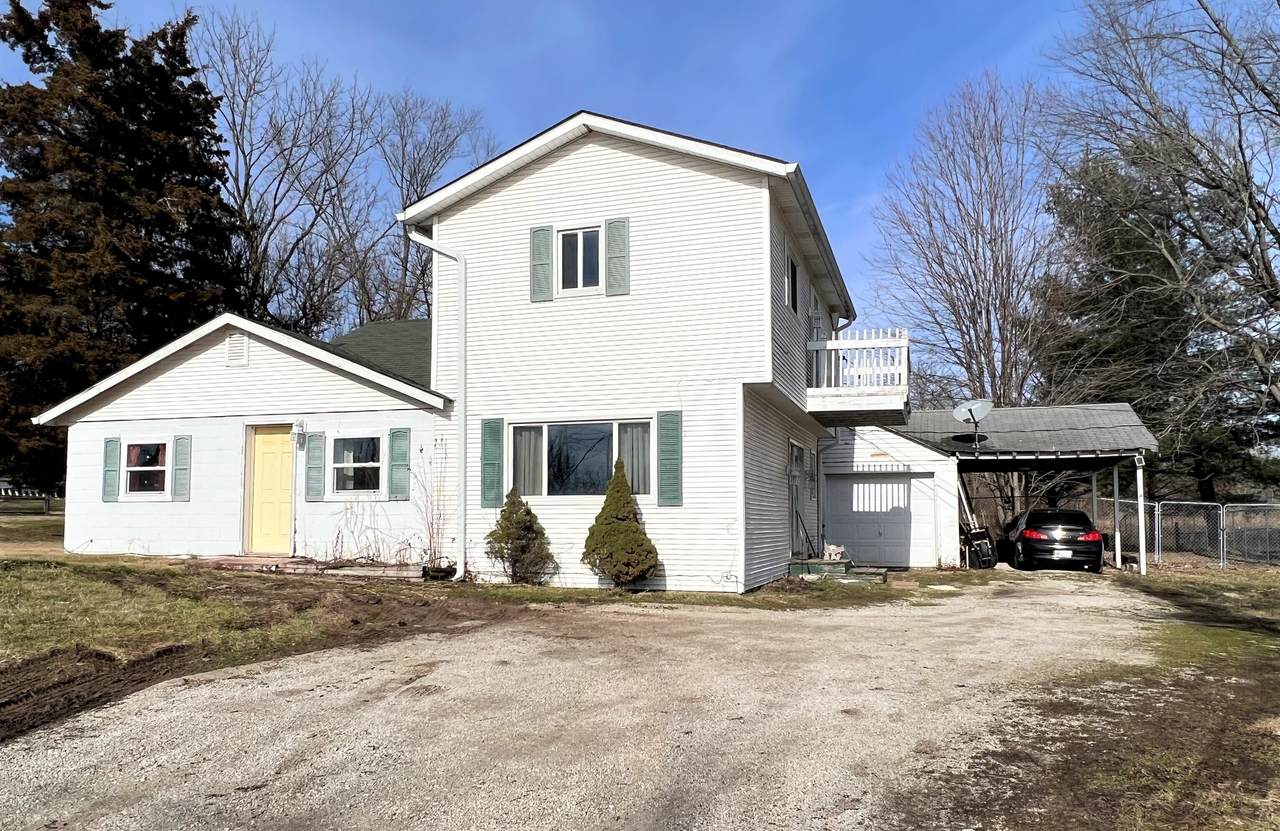 6724 Spring Lake Road - Photo 1