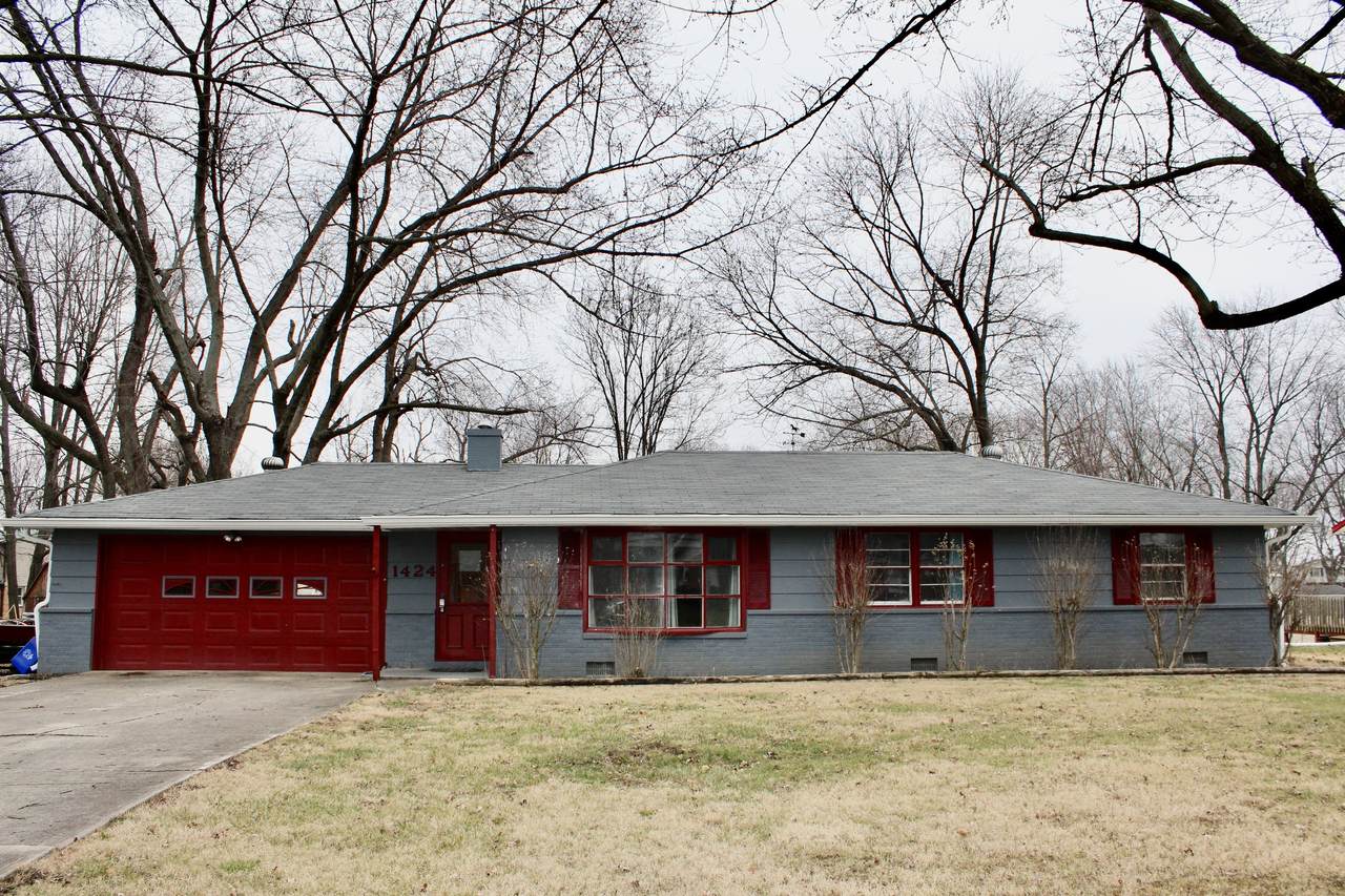1424 Northcrest Drive - Photo 1