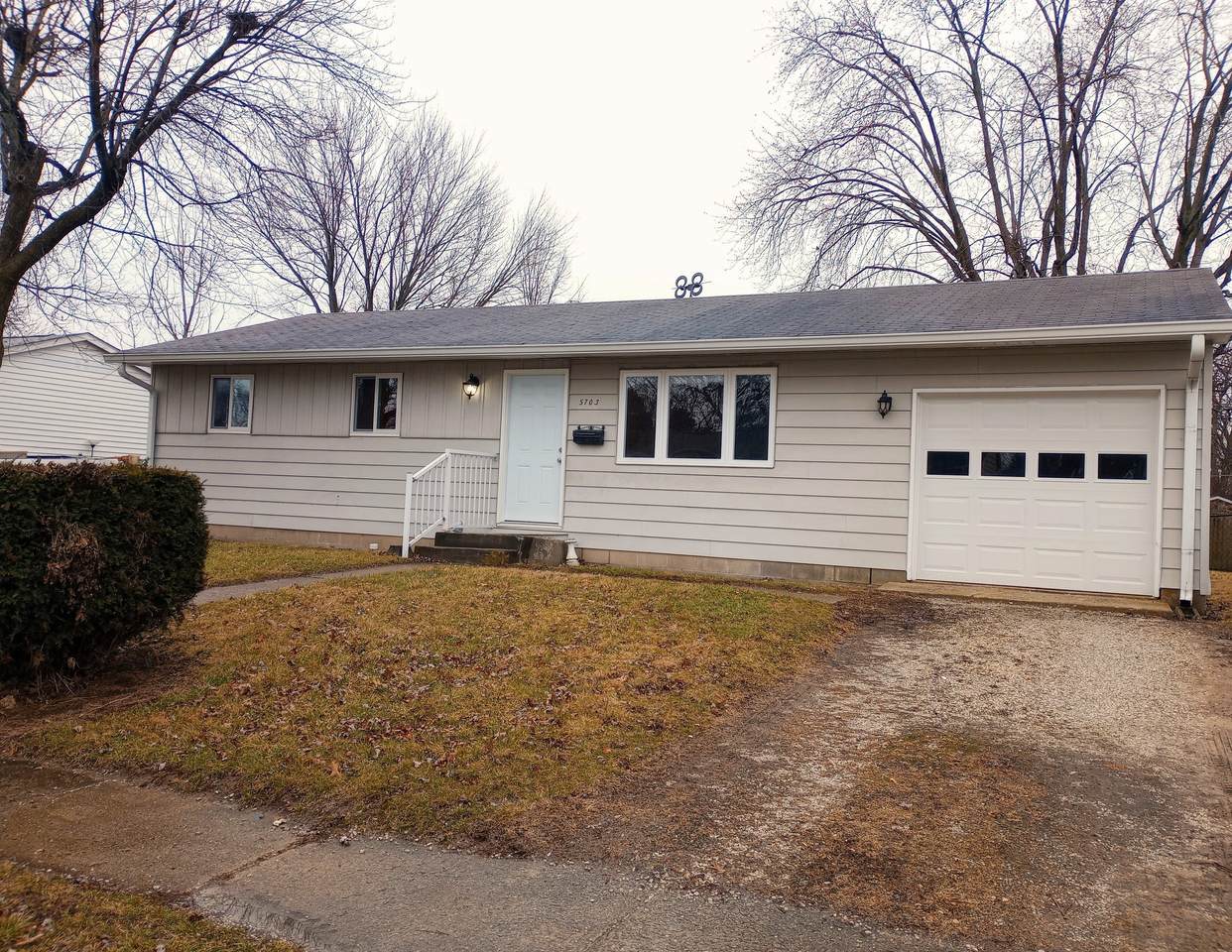 5703 Rinehart Avenue - Photo 1