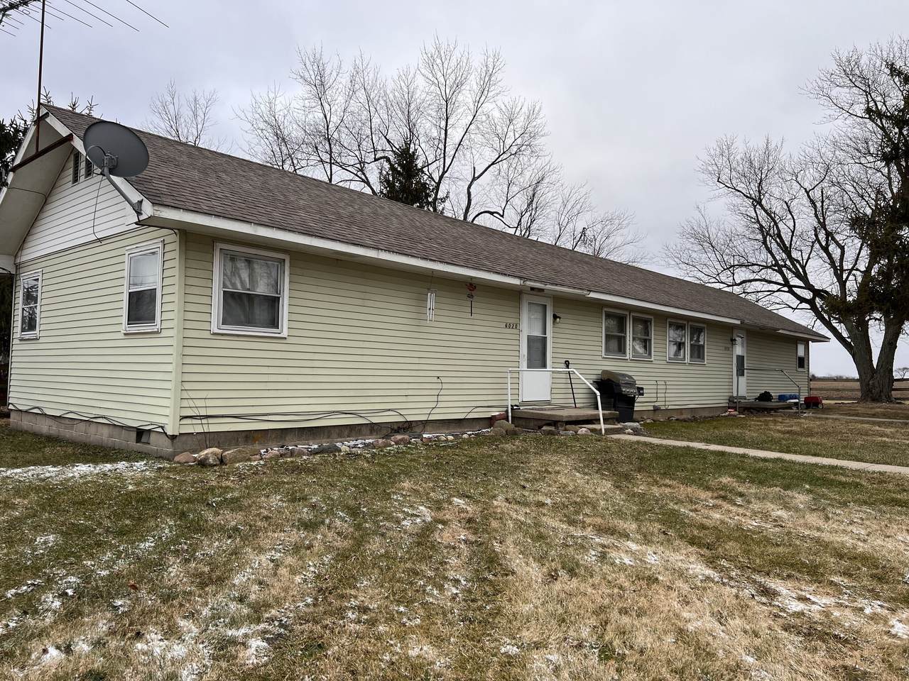 6010 State Road 39 - Photo 1