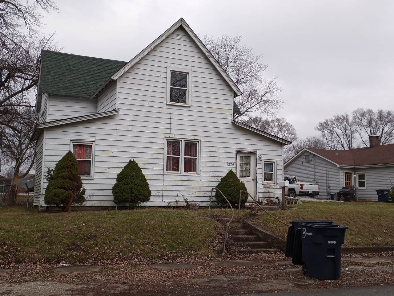 2224 K Street - Photo 1
