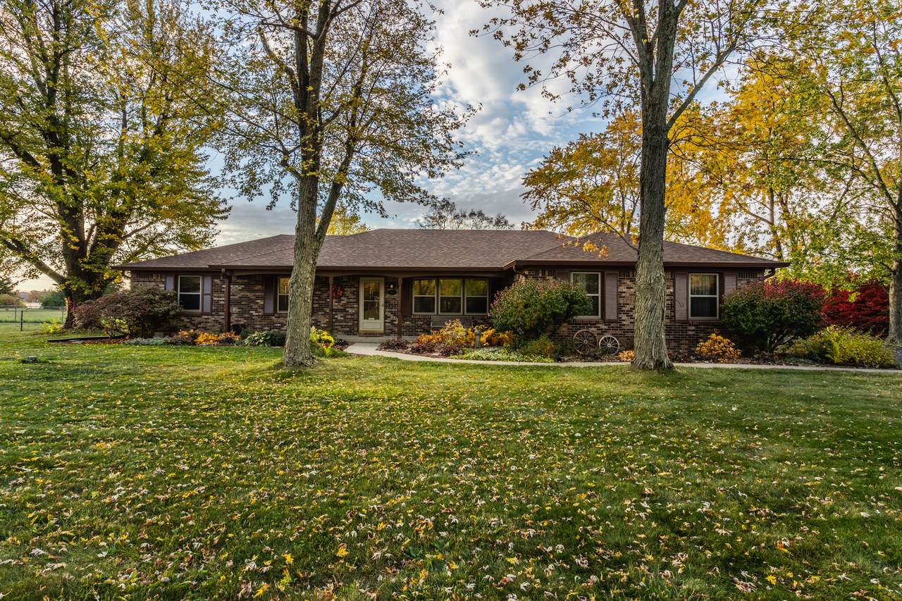 5155 Lilac Lane - Photo 1