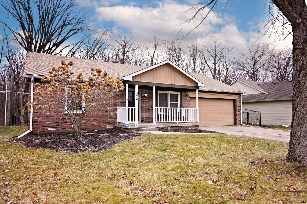 1324 Secretariat Lane - Photo 1