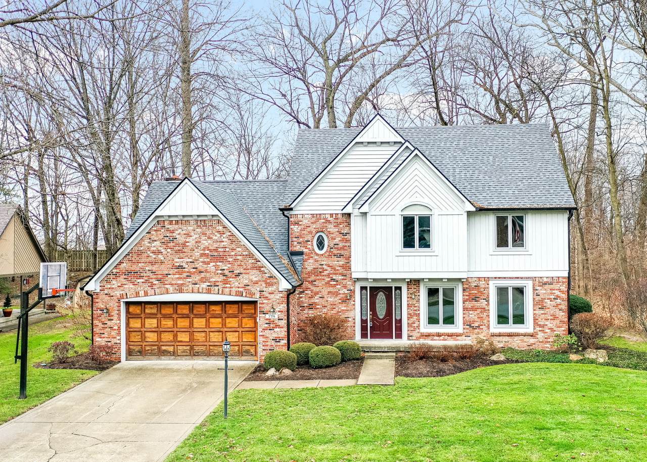 356 Wellington Parkway - Photo 1