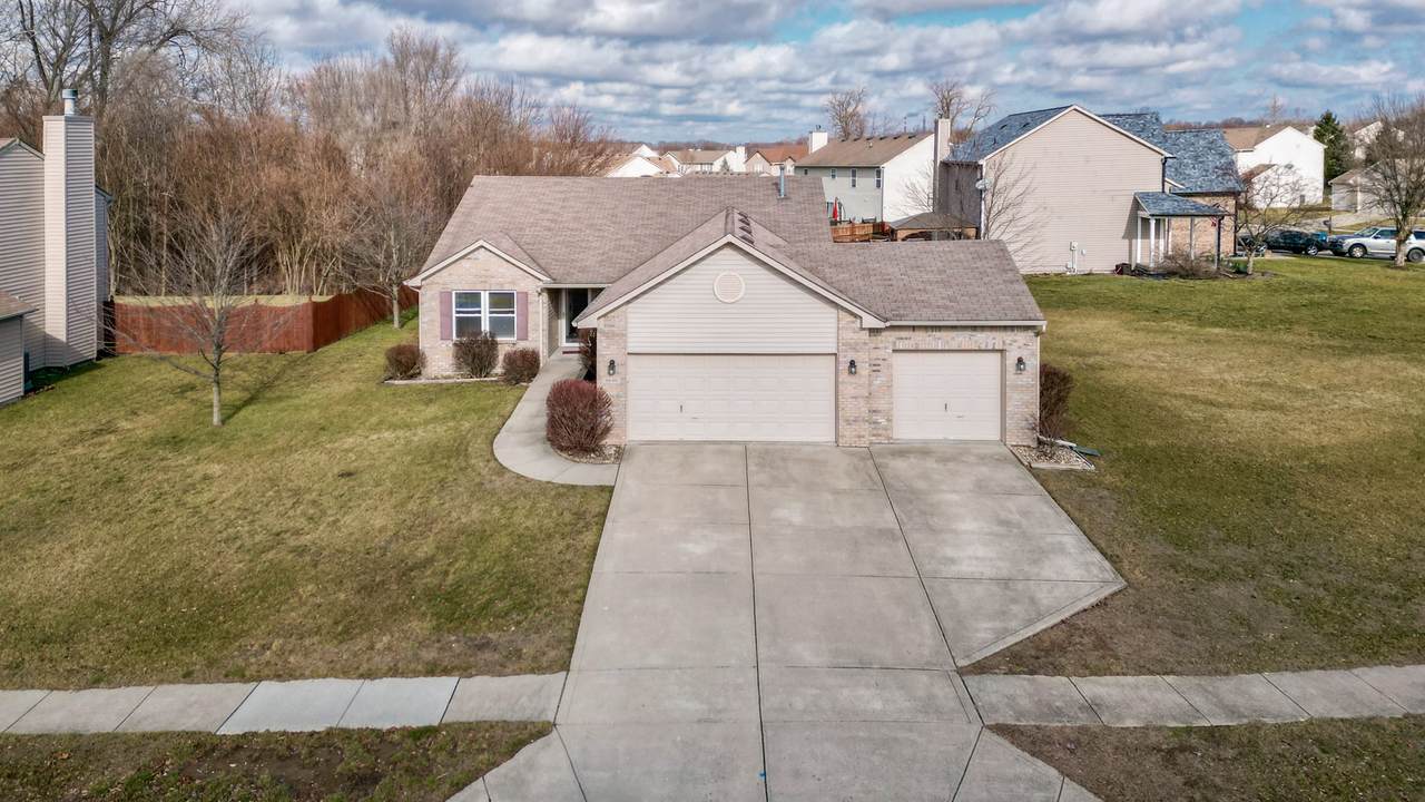 2840 Shadow Lake Drive - Photo 1